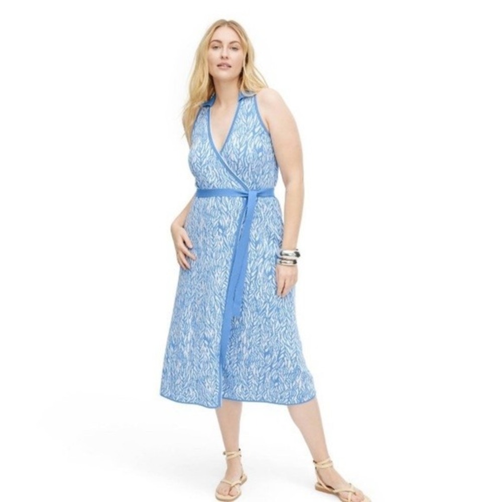 Diane von Furstenberg Target Wrap Dress Sleeveless Blue White Print S NWOT